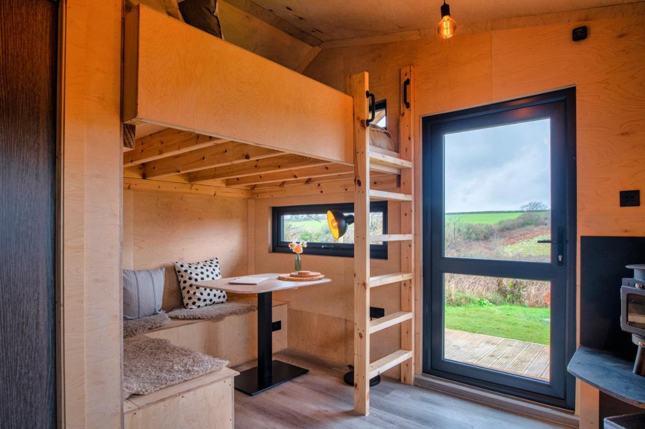 Luxury Glamping Cabin With Outdoor Bath On Cornish Flower Farm Truro Eksteriør billede